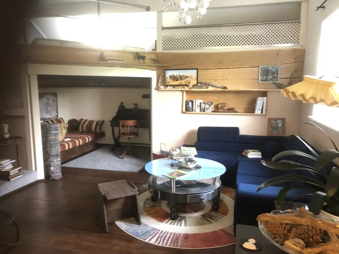 Vacation /Transitional apartment