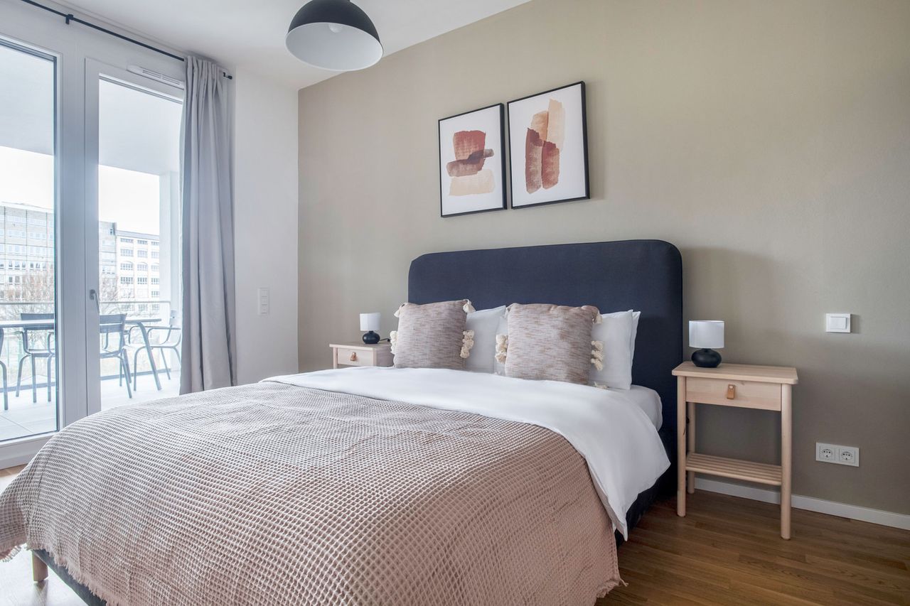 Charlottenburg 3br nr Tiergarten