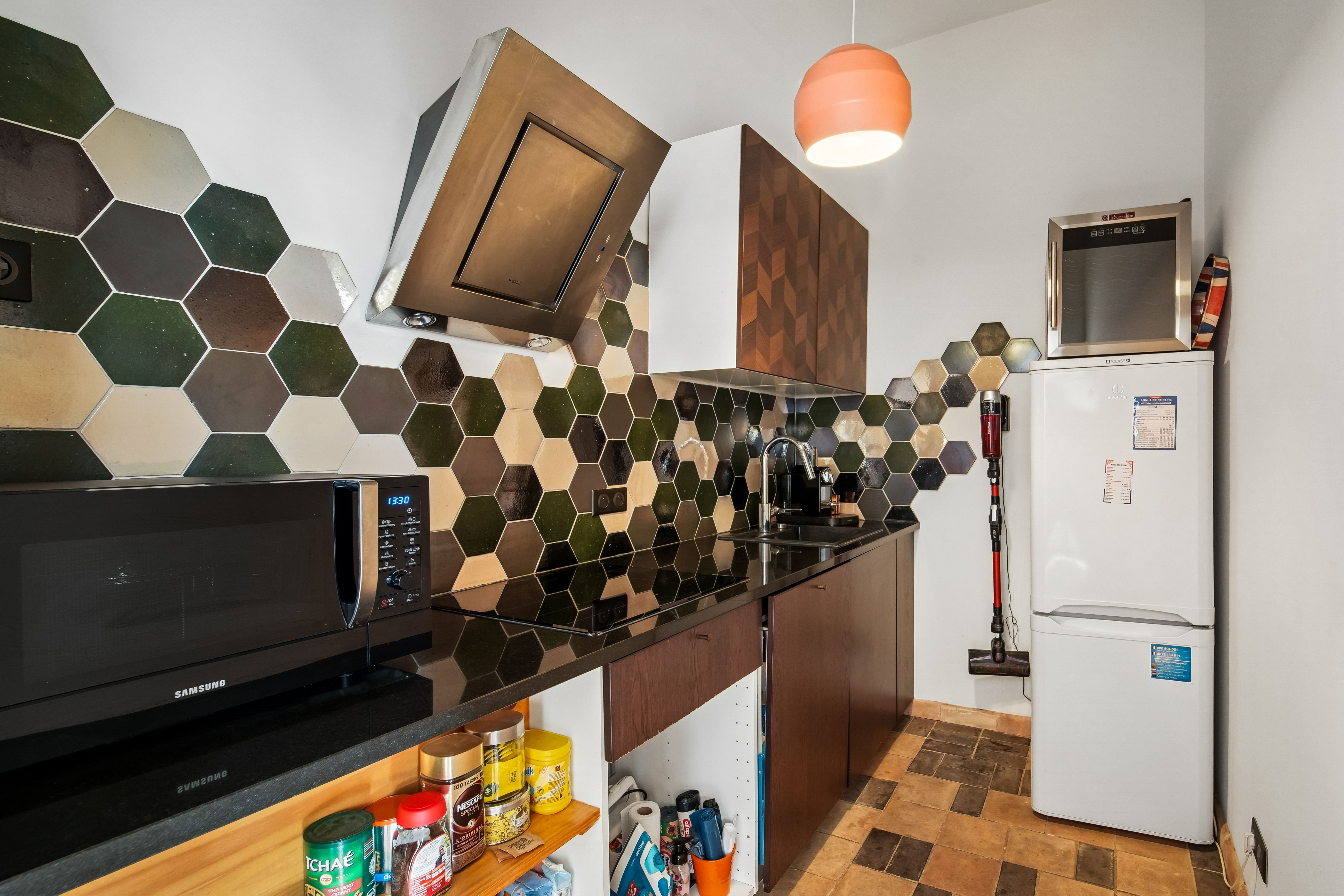 Location Rivoli / av Victoria (loyer tout inclus)