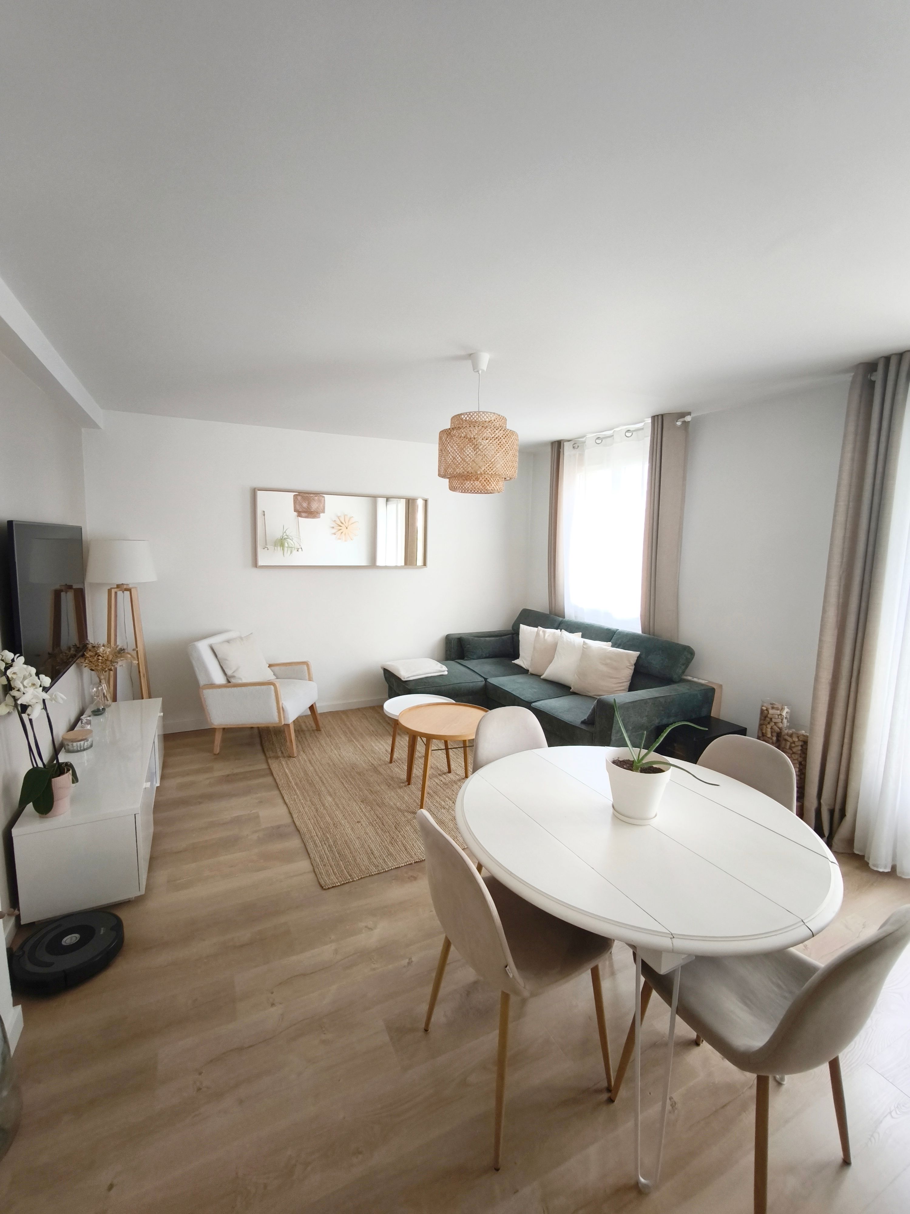 Location Bel appartement - lumineux, meublé ! (loyer tout inclus)