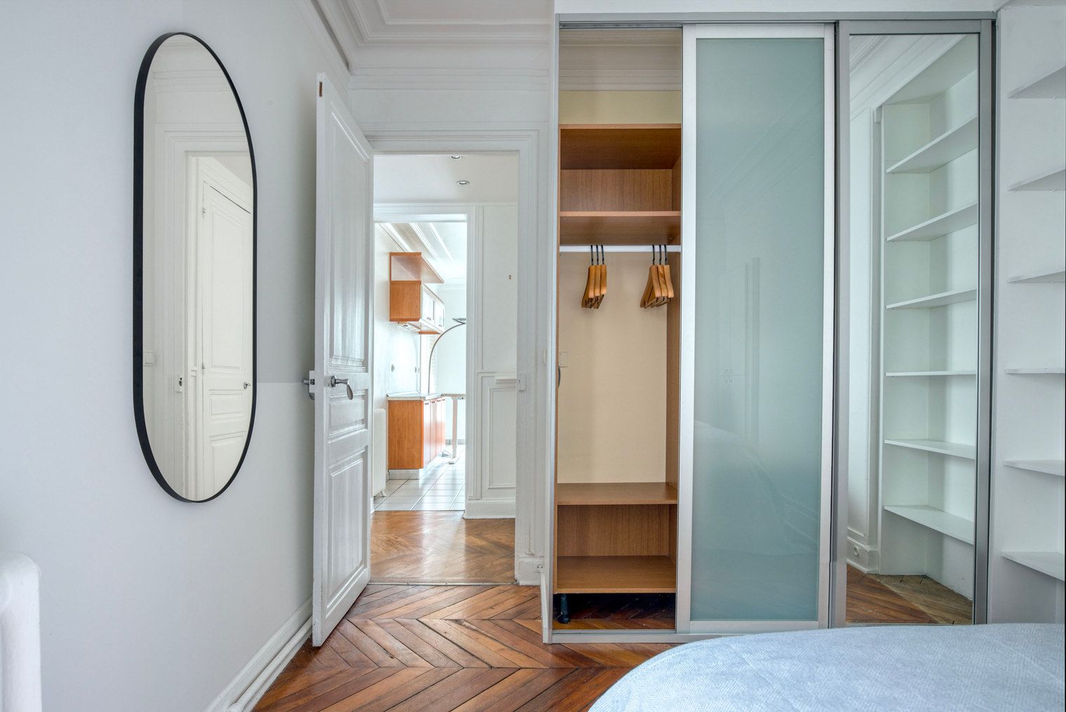 Location Appartement élégant de 2 chambres au cœur de Paris (loyer tout inclus)