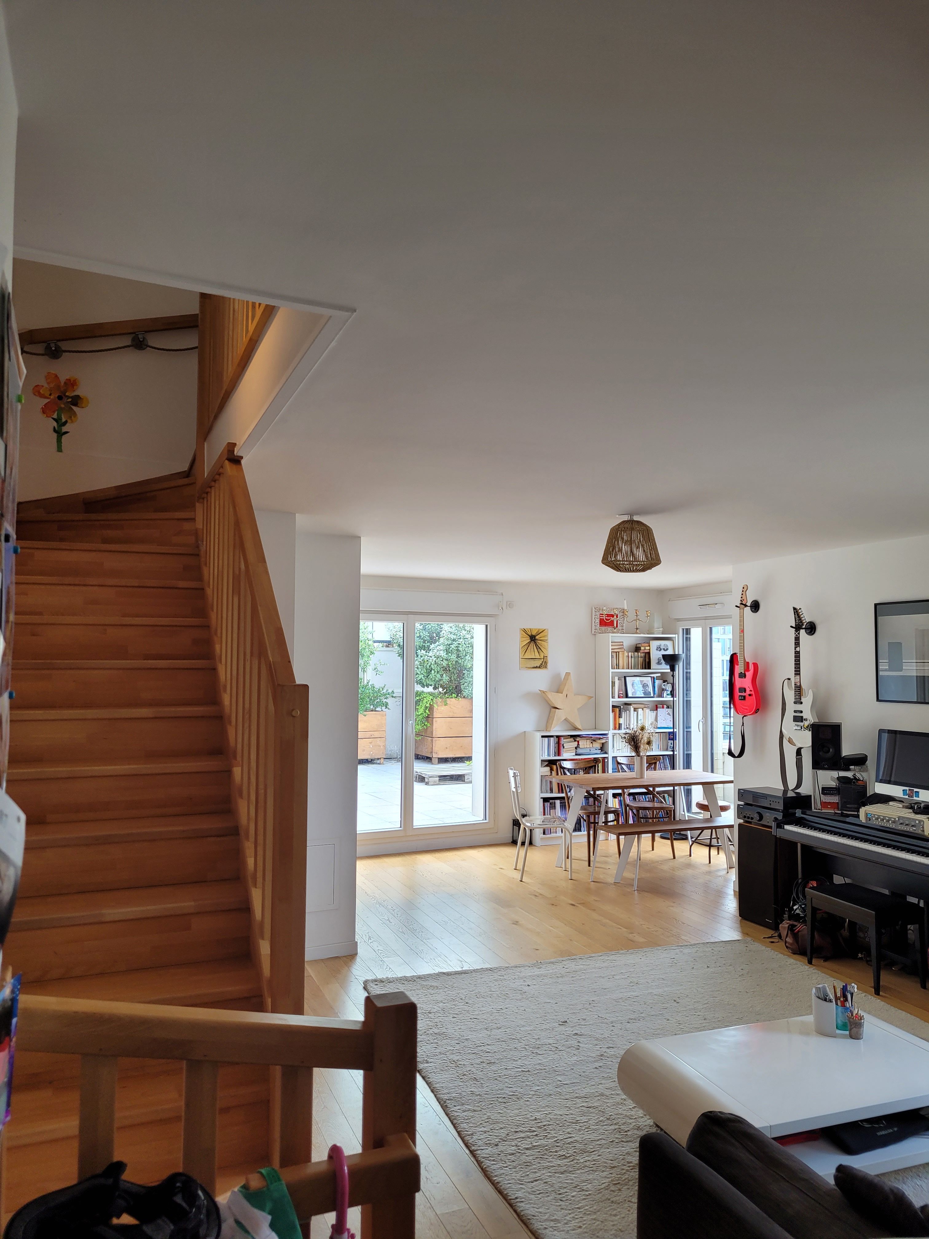 Location Duplex familial lumineux - avec Ascenseur - grandes terrasses végétalisées - vue